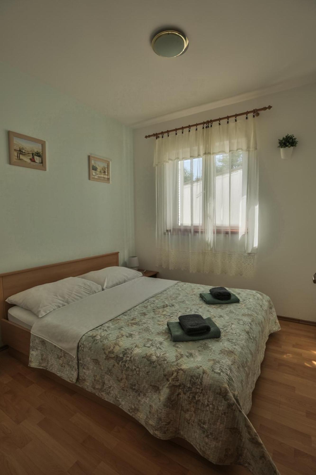 Apartments Strmecki Novi Vinodolski Ruang foto